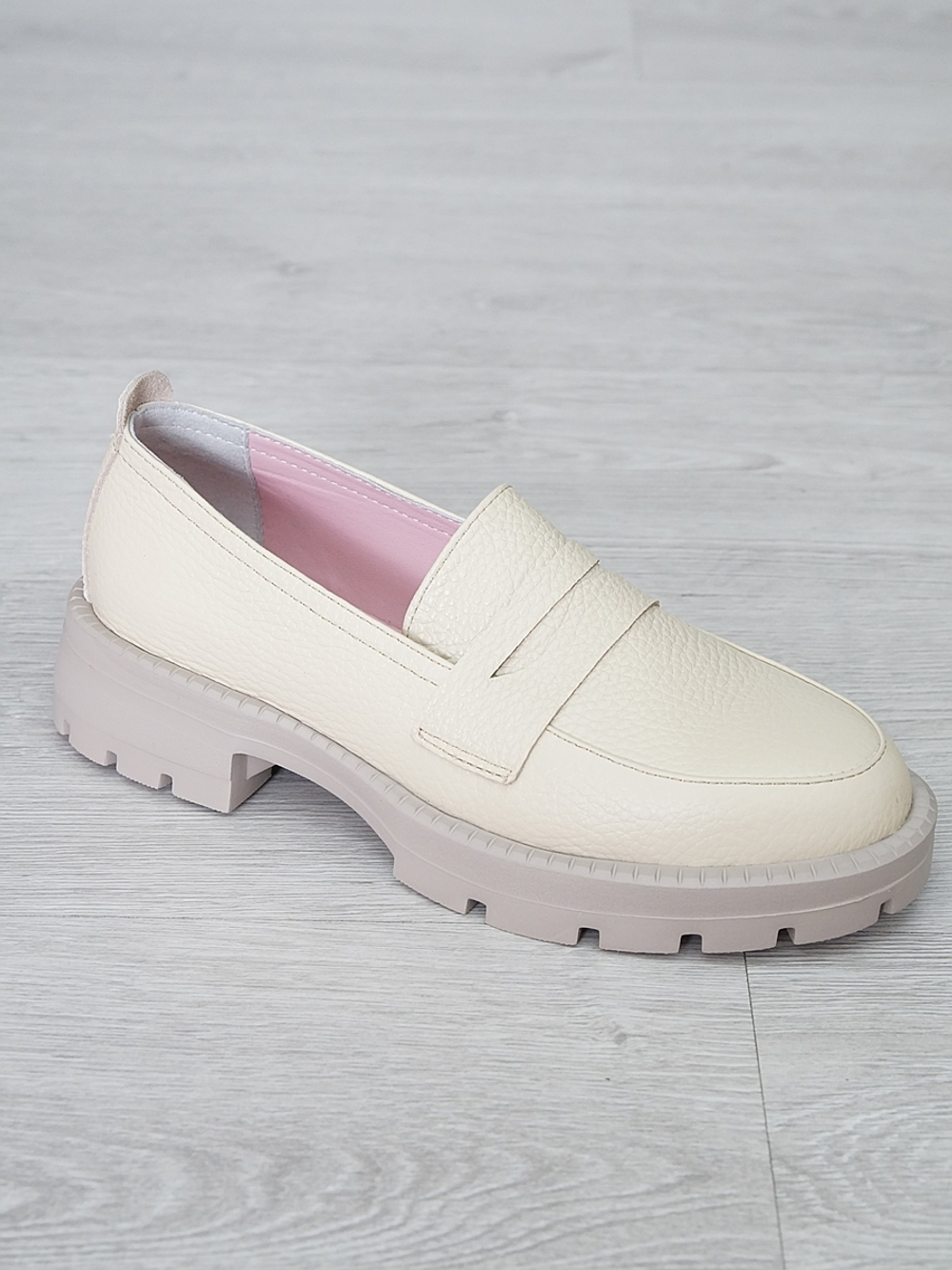 Лоферы женские MARCO MAGITNI 005-15