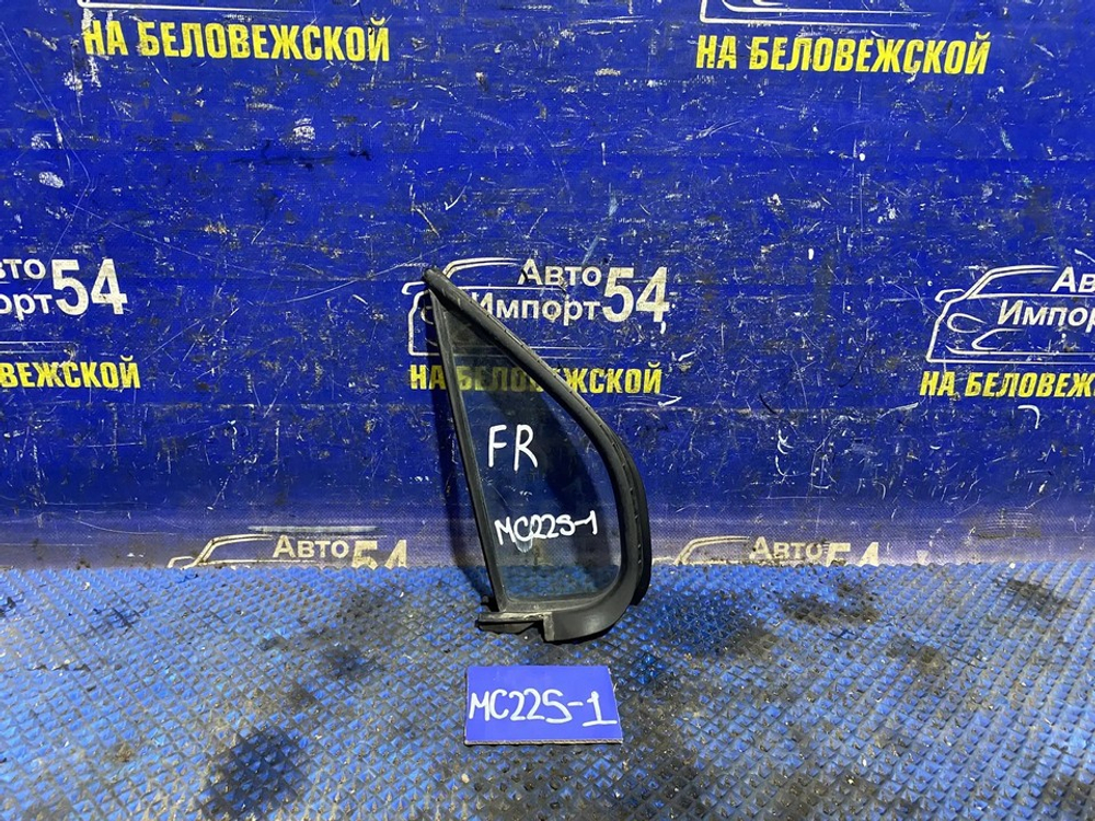 Форточка в кузов передняя правая SUZUKI WAGON R 2003