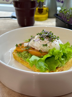 Cалатник с вертикальным бортом, 25 см  Selas