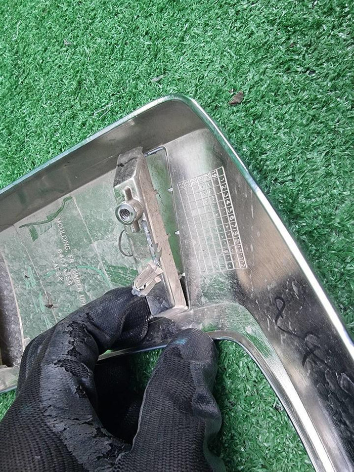 Молдинг бампера Mitsubishi Pajero Sport 3 (19-нв)