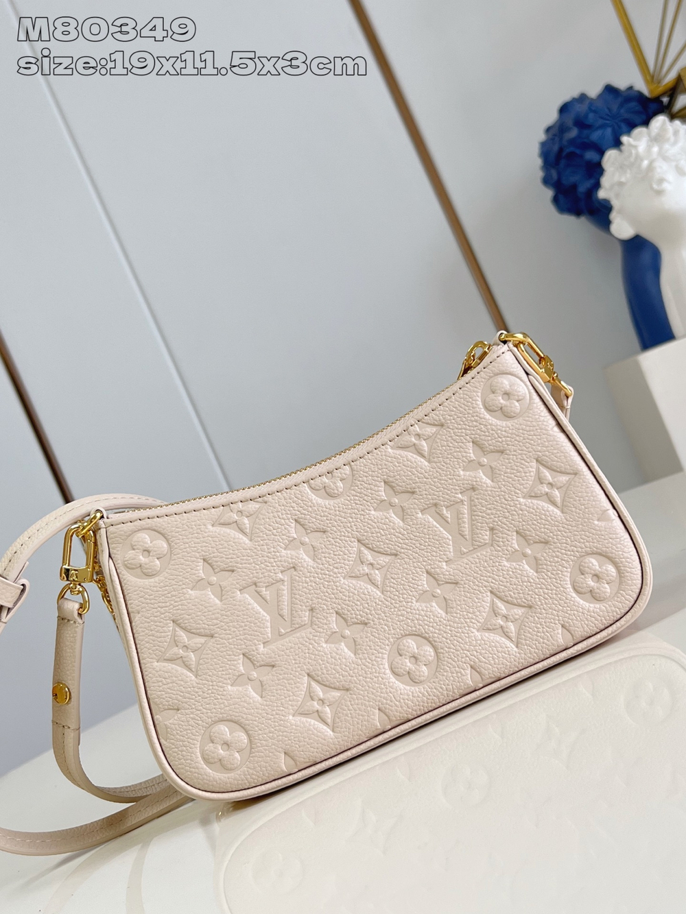 Louis Vuitton Easy Pouch On Strap