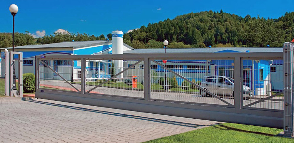 Ворота откатные кованые 19