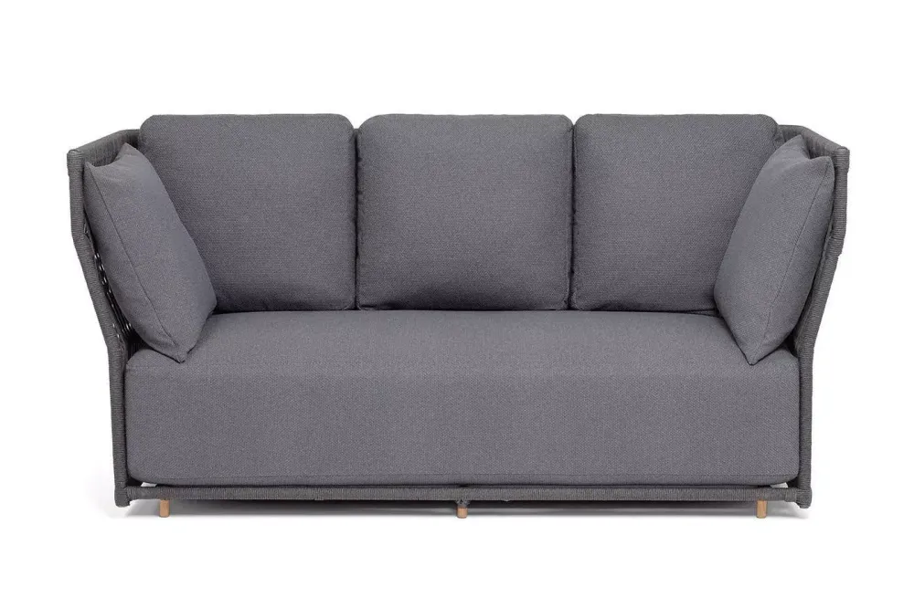 "Лугано" диван 3-местный плетеный из роупа, каркас алюминий темно-серый (RAL7024) муар, роуп темно-серый круглый, ткань темно-серая YB25-0027