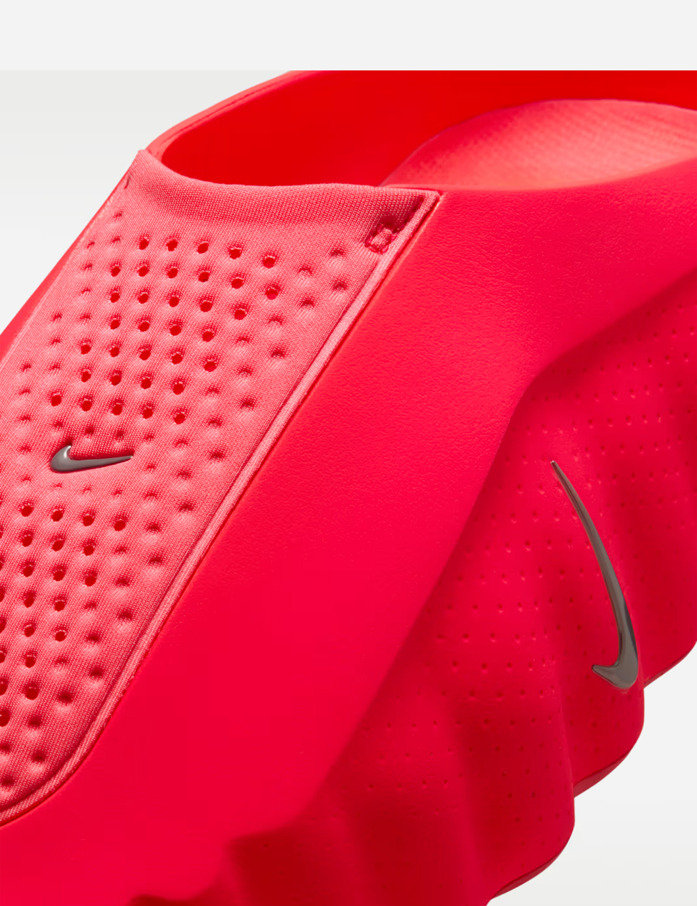 Nike Mind 001 Slide "Solar Red"
