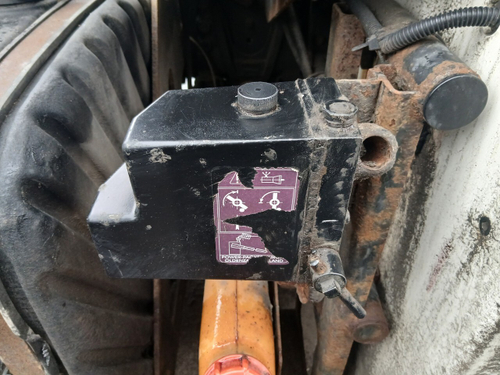 Насос подъема кабины