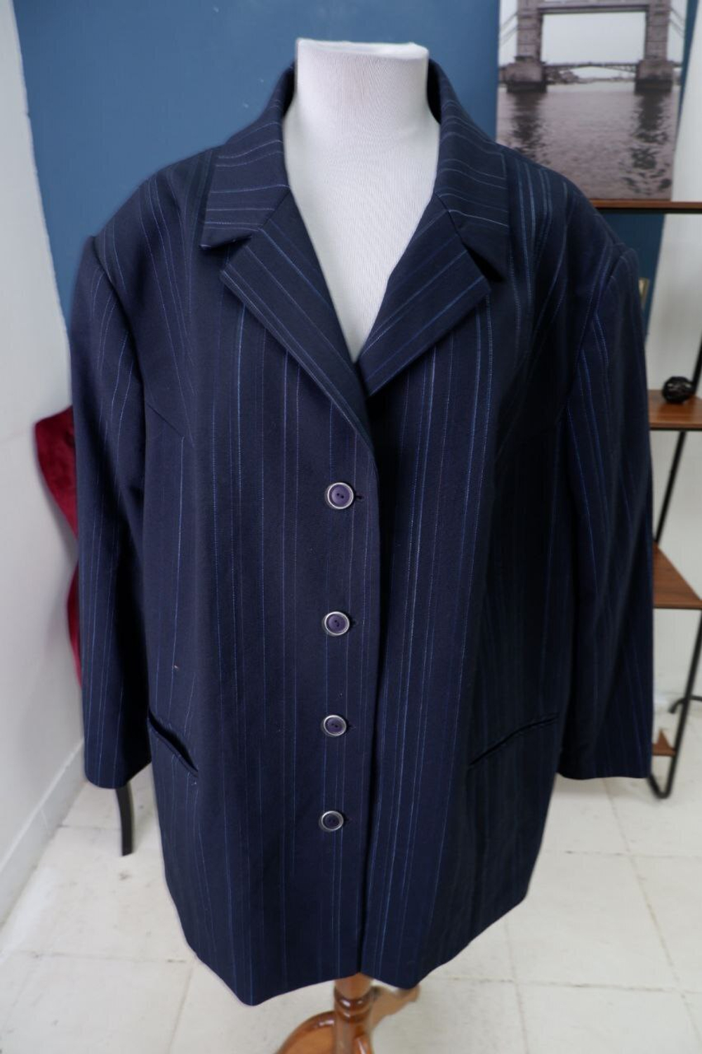 Пиджак в полоску 66 размер