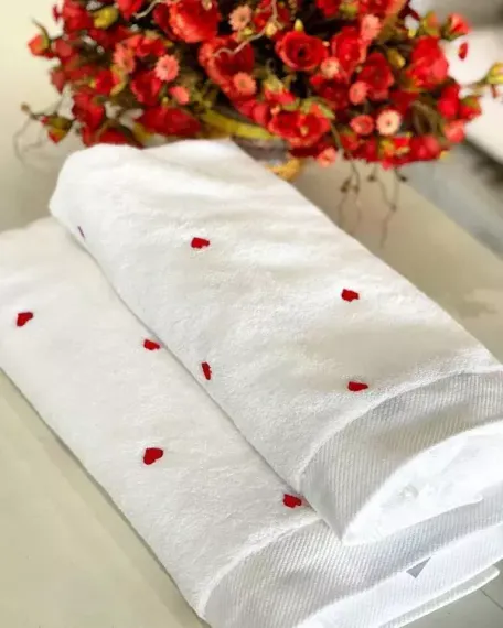 Набор полотенец  SOFT HEARTS красные 2пр 50х100 Maison Dor Турция