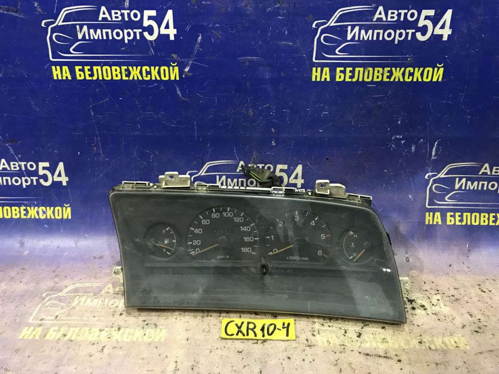 Щиток приборов TOYOTA ESTIMA 1993