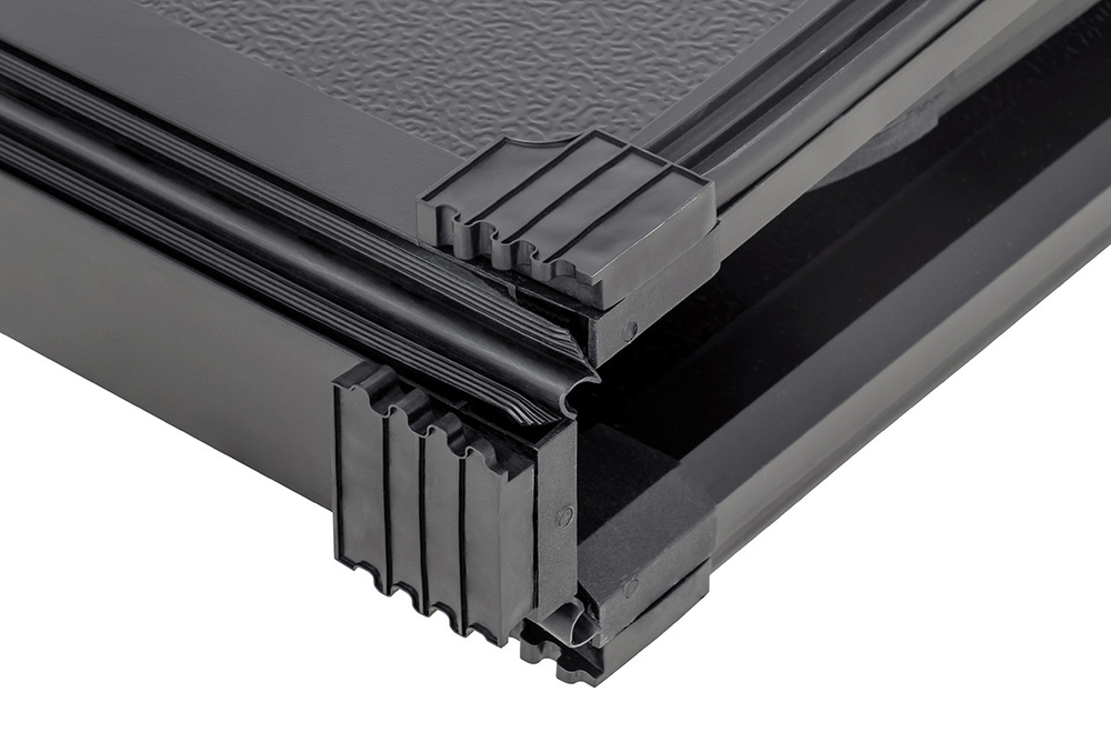 Крышка кузова для Volkswagen Amarok 2023+, трёхсекционная 1540х1600/1560 мм, алюминиевая, черная РИФ