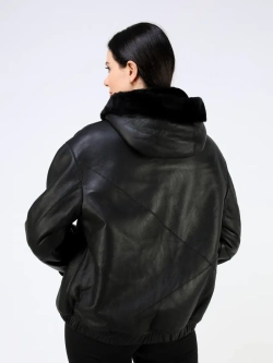 Дубленка зимняя натуральная куртка короткая с капюшоном