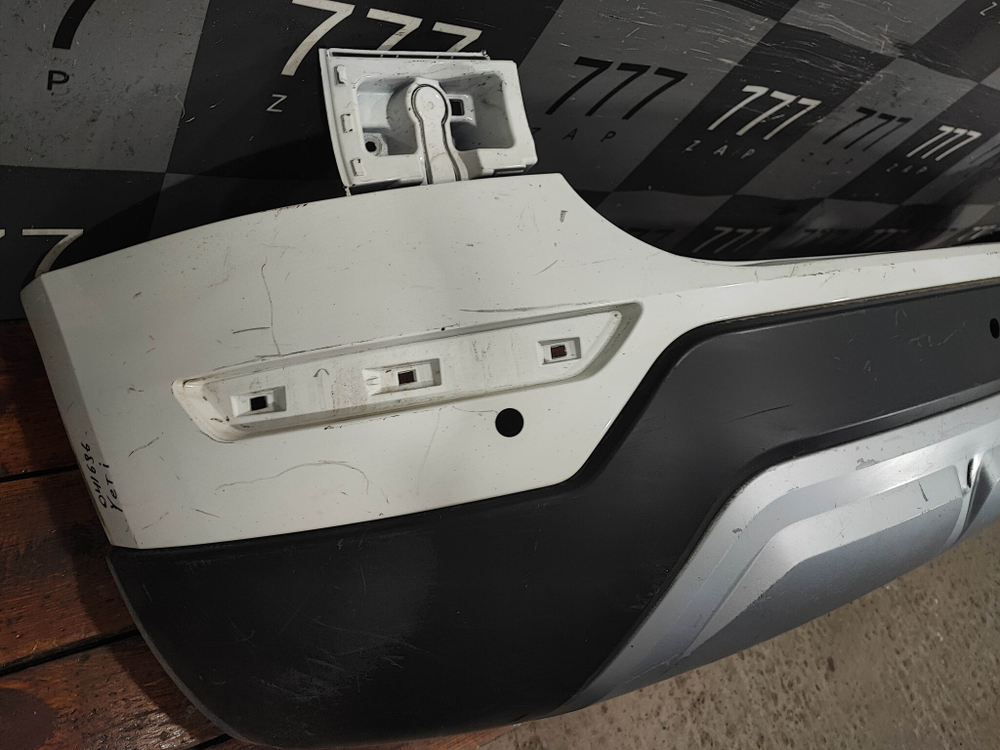 Бампер задний Skoda Yeti 13-18 Б/У Оригинал 5LU807421