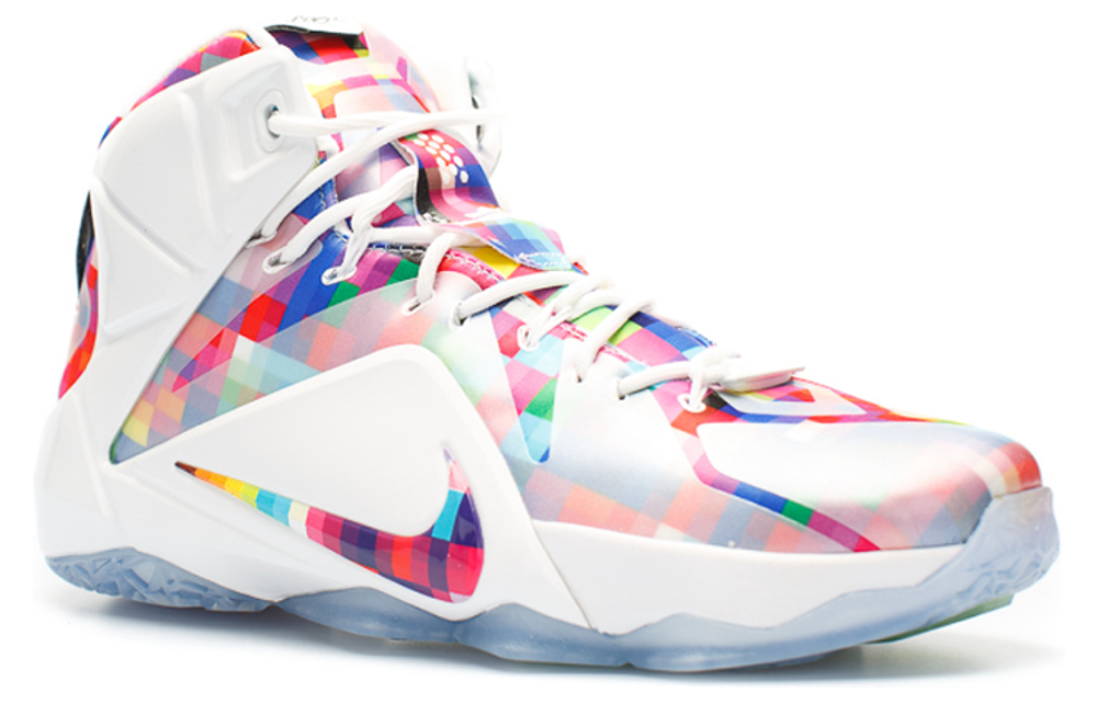 Кроссовки Nike Lebron 12 Ext Prism