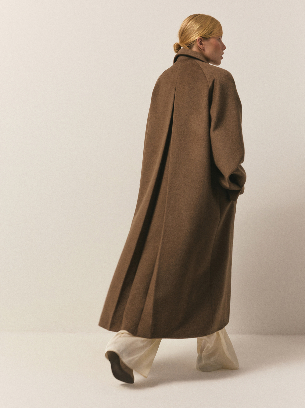 Пальто из 100% шерсти