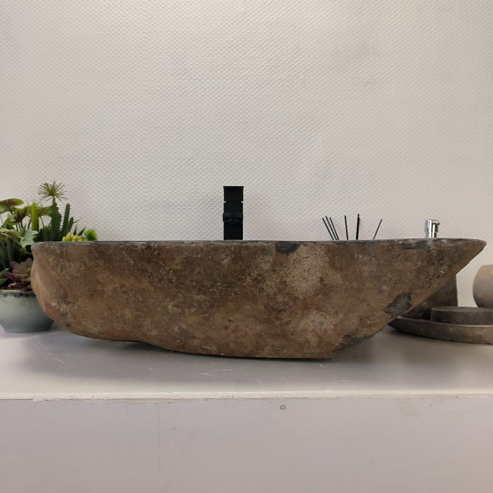 Раковина из речного камня RS-63607 (70*48*16) 0124