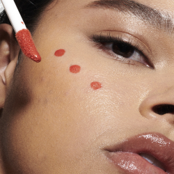 MAC Cosmetics Strobe Liquid Blush - Румяна в жидкой форме оттенок Apricot Jelly, 4 ml