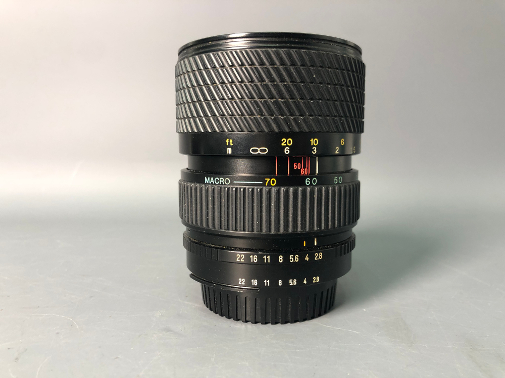 Tokina 28-70mm f/2.8-4.3 Nikon F