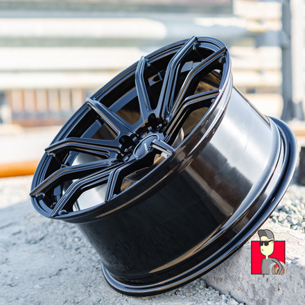 Комплект дисков Shogun S10 17x8 et30 5x100/5x114.3