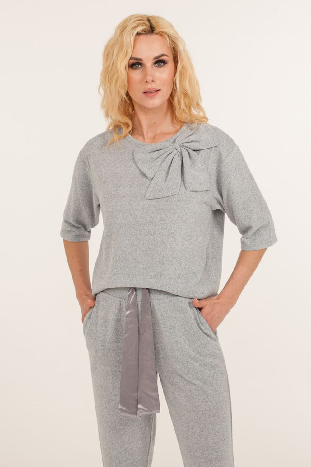 Стильный женский костюм с бантом (Размер: M) (Цвет: голубой)