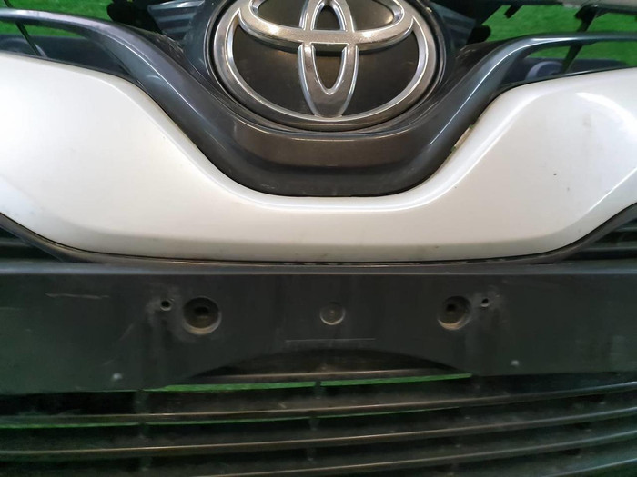 Бампер передний Toyota Camry 8 XV70 17-21 В сборе