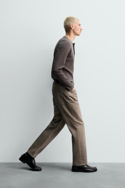 ZARA ДЖИНСЫ STRAIGHT FIT С ВЫТРАВЛЕННЫМ ПРИНТОМ, КОРИЧНЕВЫЙ