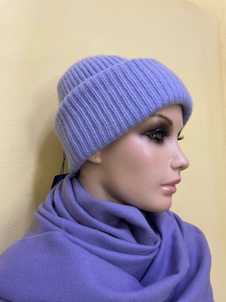 Шапка женская.