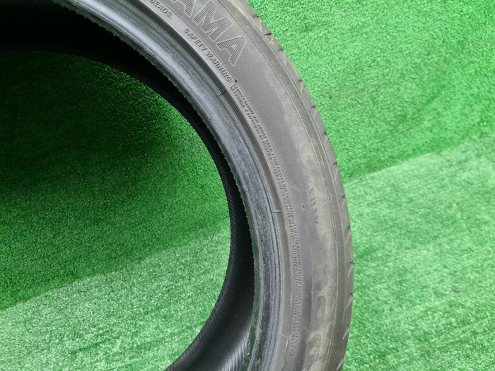 Шина Комплект 325/35 ZR22 Yokohama Advan Sport