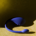 Синее аккумуляторное виброяйцо 9,4см Sose Aurora AU00102