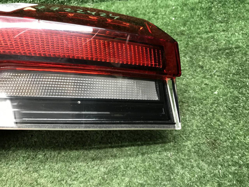 Фонарь левый внешний Skoda Rapid 2 (2020-2023)