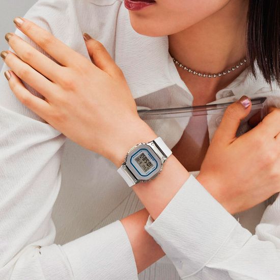 Наручные часы Casio GM-S5600LC-7D