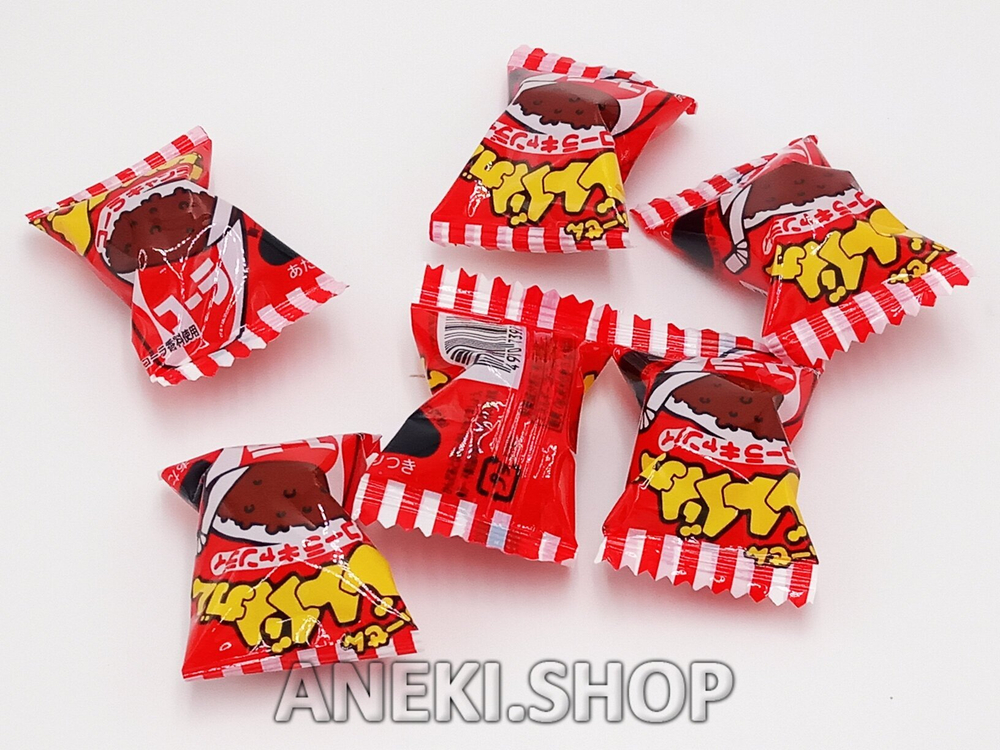 Резинка жевательная в карамели "Донгури-гаму" со вкусом Колы 6 г Pine