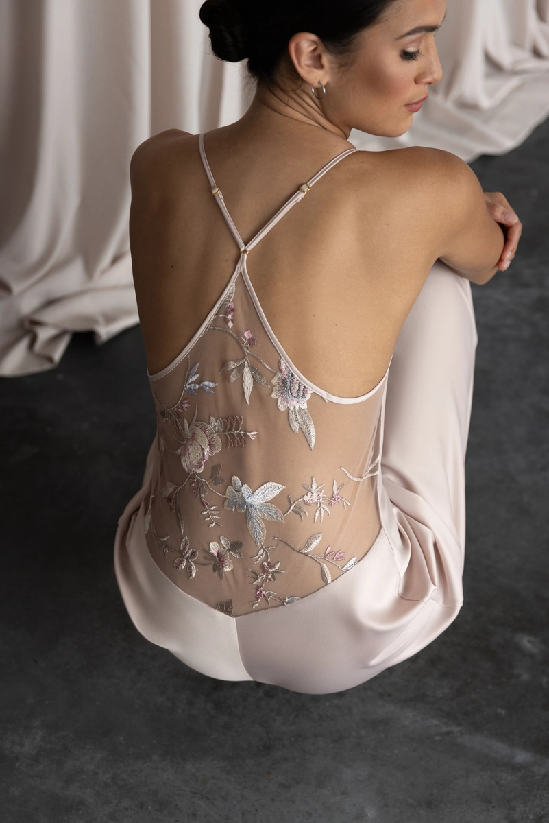 ночная сорочка из шармёза Rya Collection Stunning пыльная роза