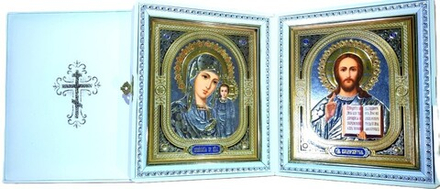 Складень средний белый: кожа, узкий багет, тиснение с золотой фольгой, стекло (22х18х5) Кр