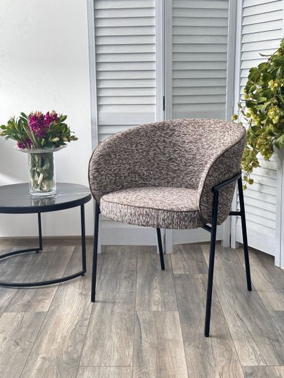 Стул GUST цвет бежевый TOPIC 410 / черный каркас