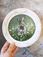 Картина в круглой рамке Зайка