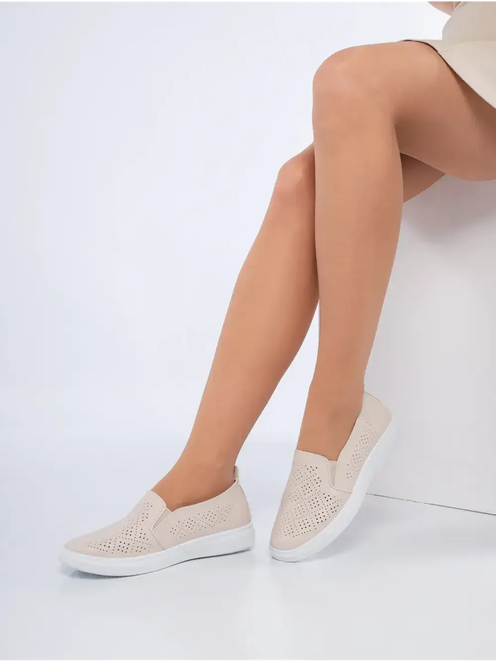 Мокасины летние с перфорацией