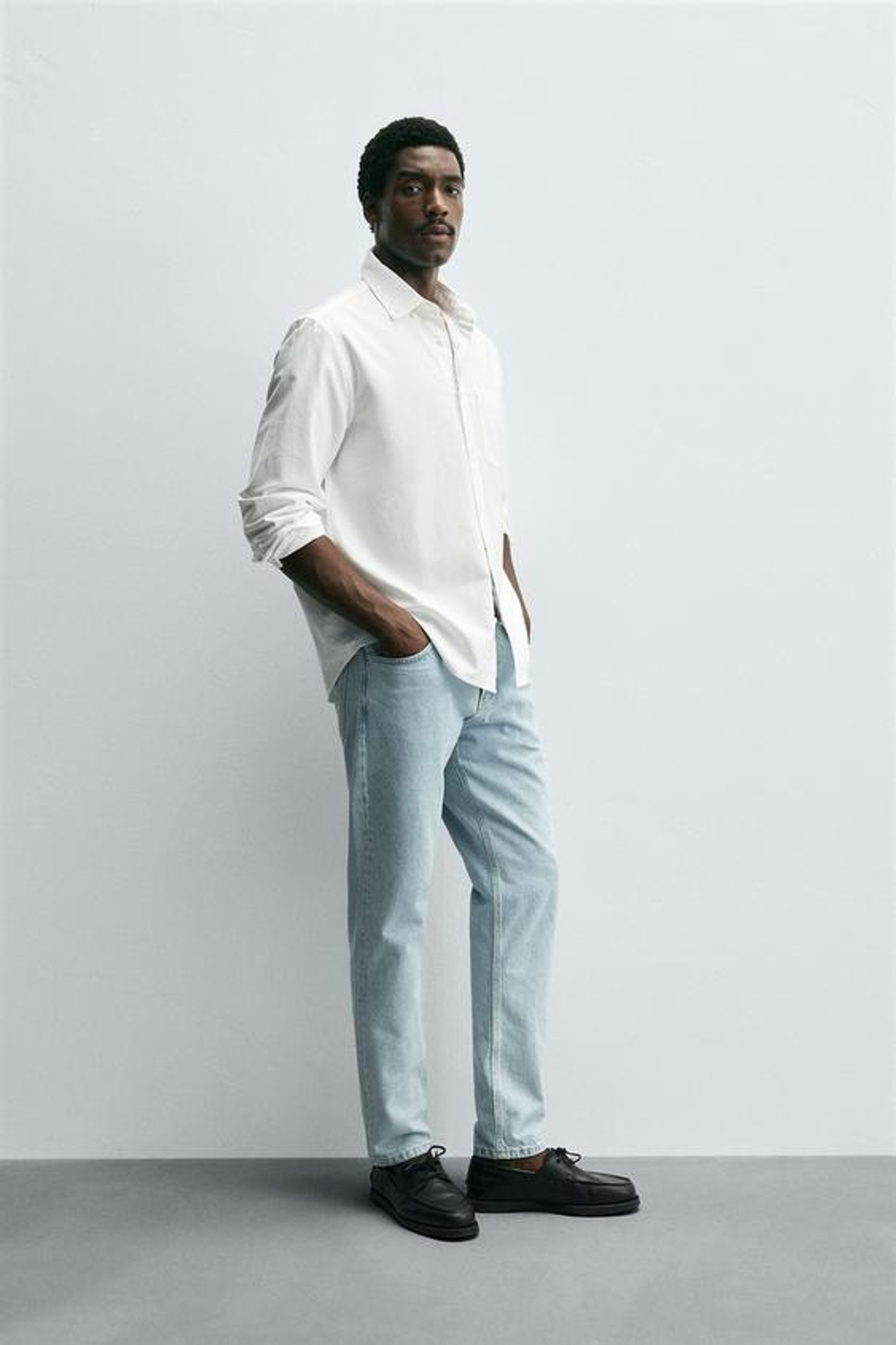 ZARA ДЖИНСЫ SLIM FIT TIMELESS, ВЫЦВЕТШИЙ СИНИЙ