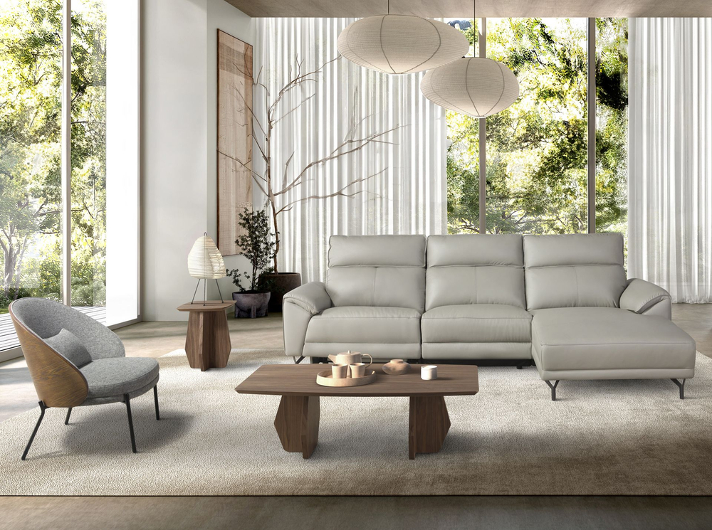 Кресло 5184 из серой ткани и орехового шпона