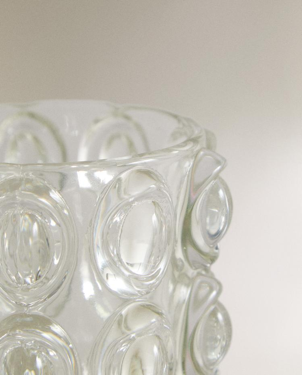 ZARA HOME ПОДСВЕЧНИК С ДЕТАЛЯМИ СФЕРИЧЕСКОЙ ФОРМЫ, ПРОЗРАЧНЫЙ