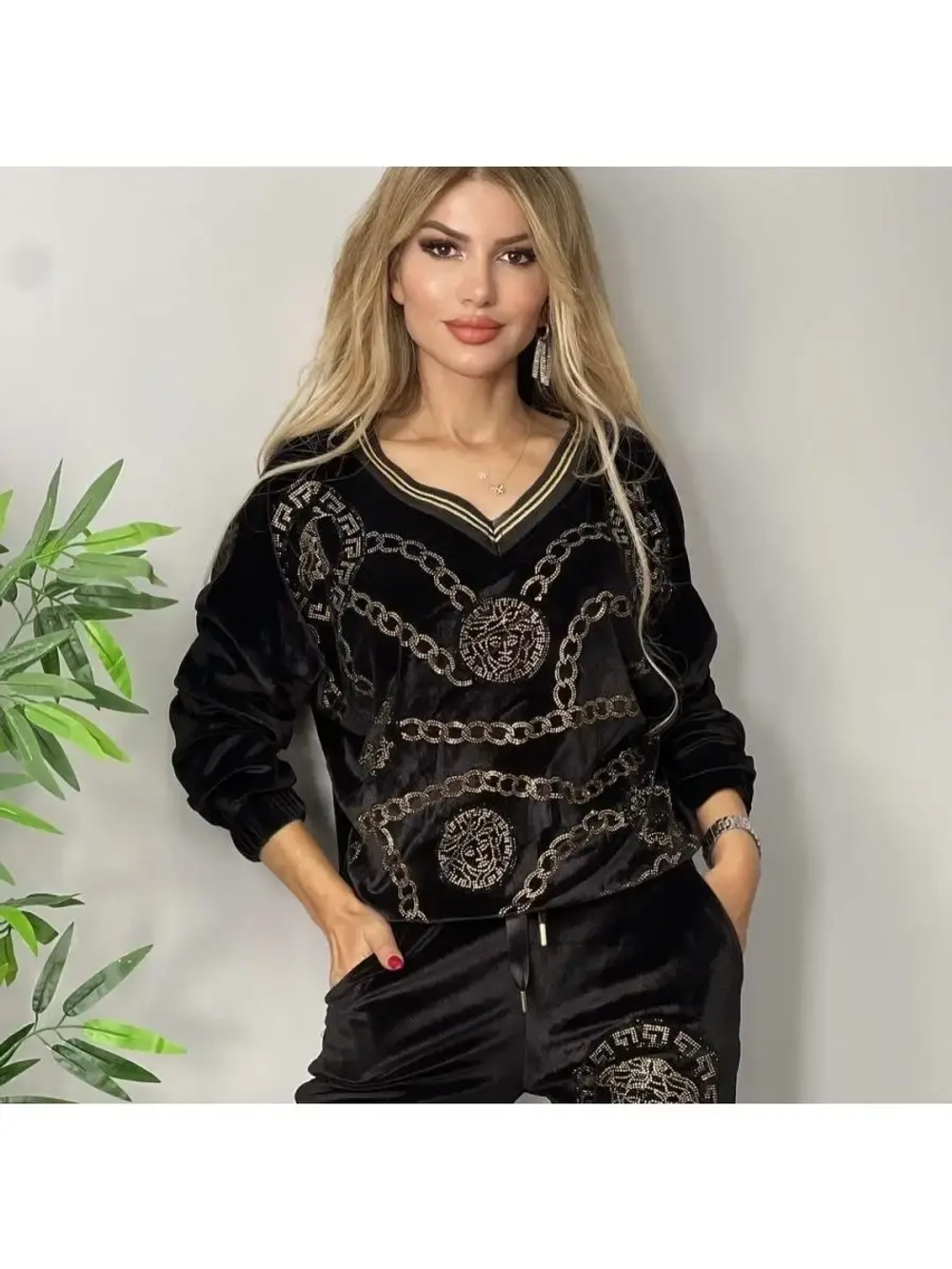 костюм велюровый