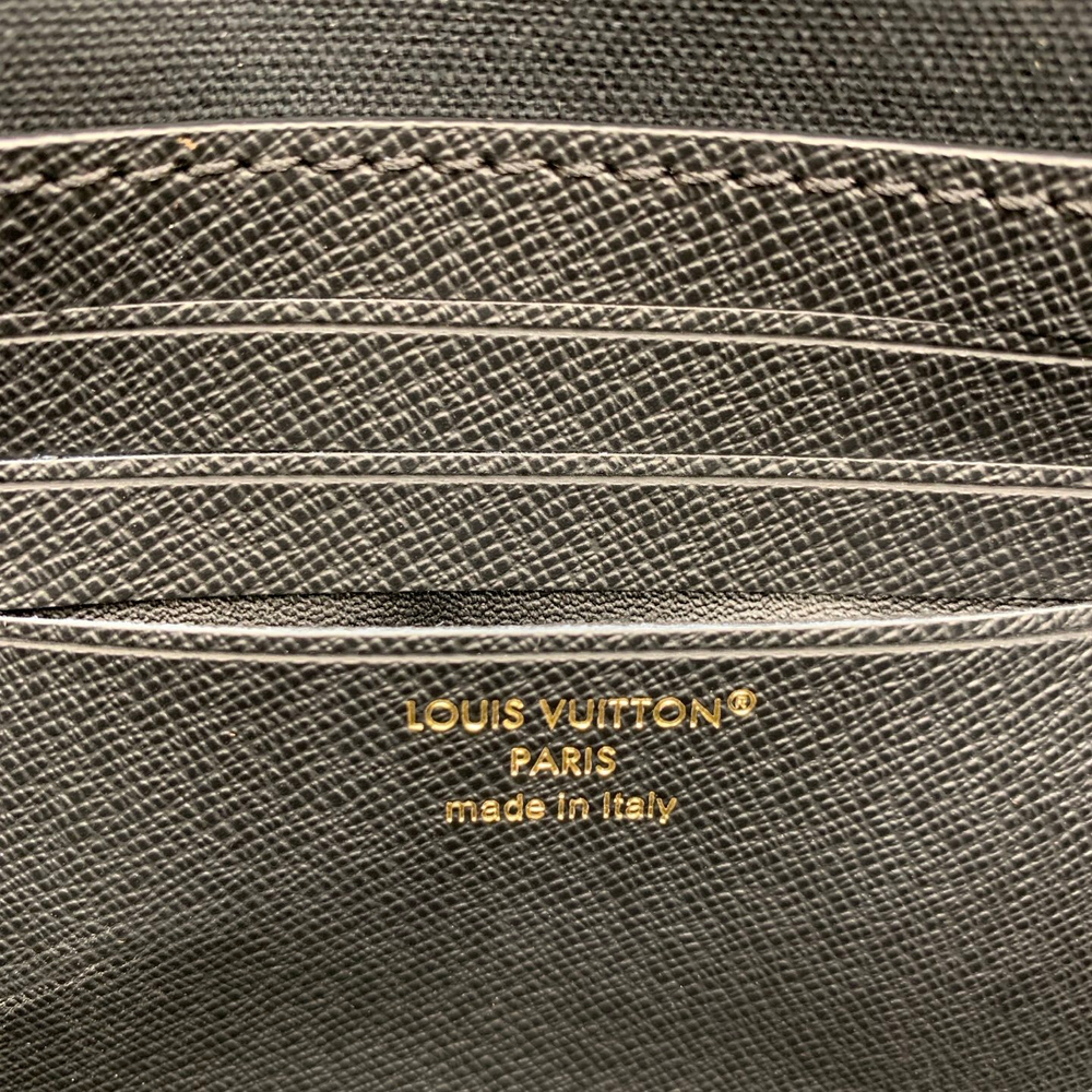 Louis Vuitton Wallet on Chain Ivy