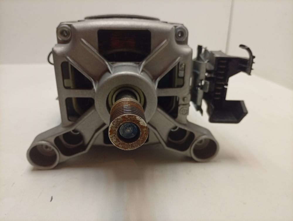 FE925N кт21 Двигатель для стиральной машины Electrolux AEG (8 контактов) 3792616322 б/у