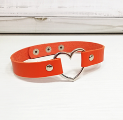 Чокер с сердечком