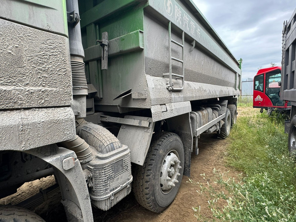 Shacman (Shaanxi) SX* 8x4 Самосвал SX3319XD426 (Дизельный, 12.5 л, 453 л.с. МТ)
