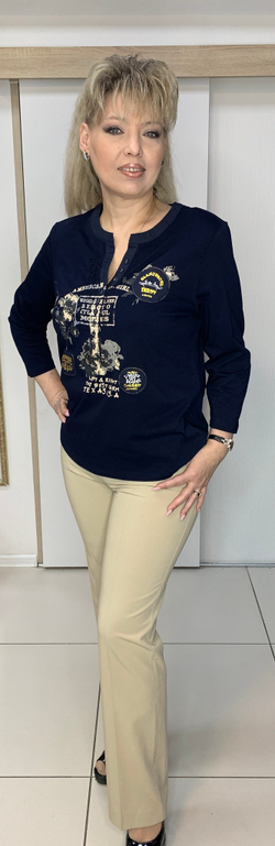 Классические бежевые немецкие брюки