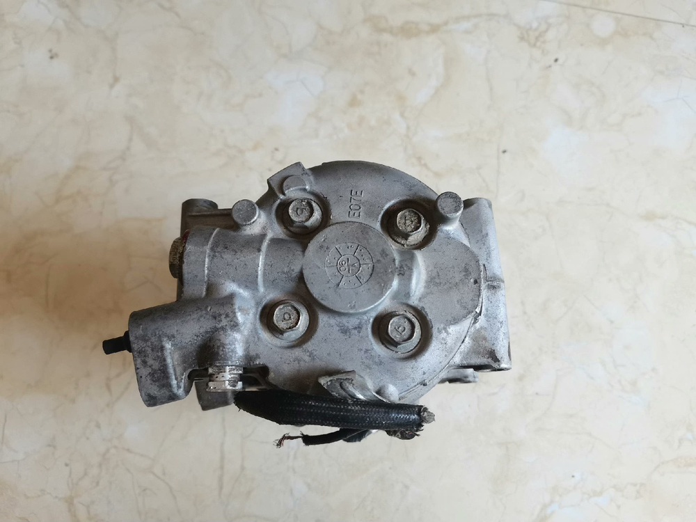 Компрессор кондиционера Honda Fit 2005-2007