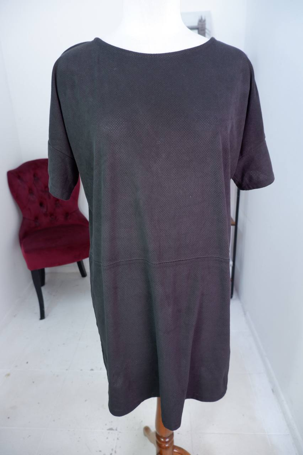 Платье Koton широкое, маркировка М, визуально 46 размер