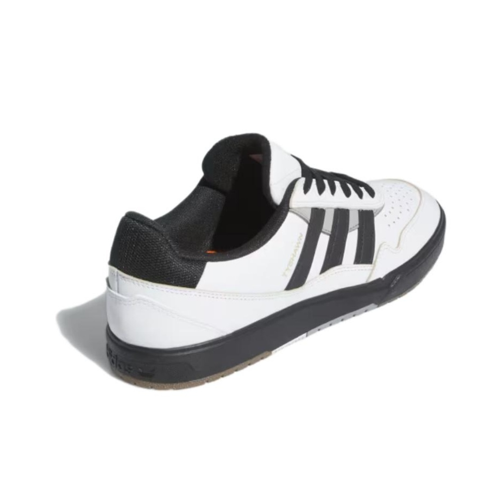 Кроссовки Adidas Tyshawn II 'White Core Black' IF9712