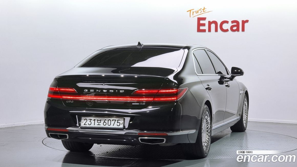 Genesis G90 3.8 AWD (04.2020)
