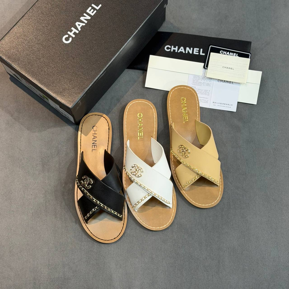 Шлепанцы Chanel