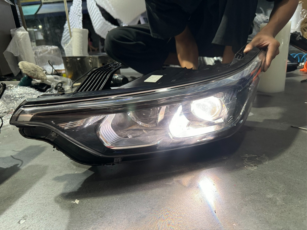 Фара LED ксенон левая Lifan Mattu оригинал